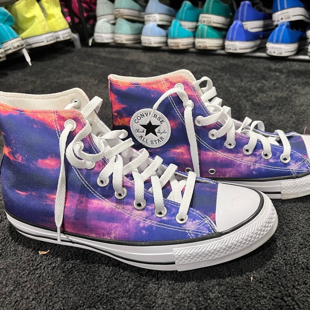 Converse Chucks All Star high tops hi purple pink galaxy tie dye 💜